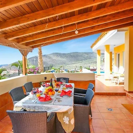Playa De Fanabe Sleeps 8 Pool Air Con Wifi * Costa Adeje (Tenerife)