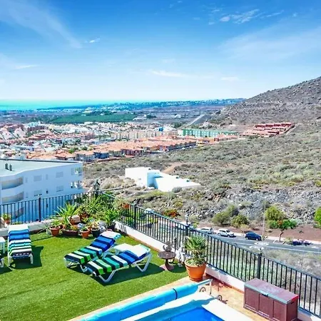 Playa De Fanabe Sleeps 8 Pool Air Con Wifi Costa Adeje (Tenerife)
