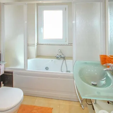 Playa De Fanabe Sleeps 8 Pool Air Con Wifi Villa *