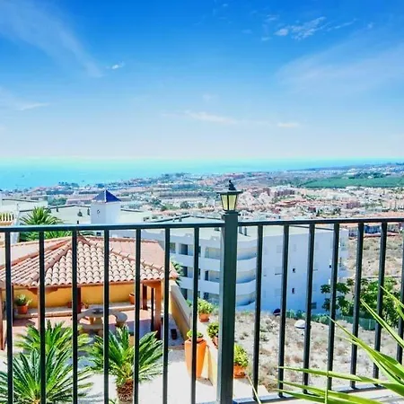 Villa Playa De Fanabe Sleeps 8 Pool Air Con Wifi Costa Adeje (Tenerife)